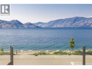 4244 Beach Avenue. Peachland, British Columbia