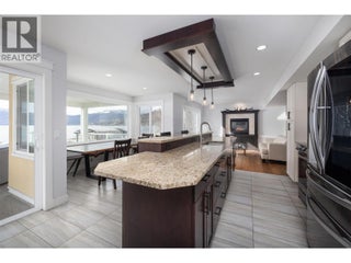 4244 Beach Avenue. Peachland, British Columbia