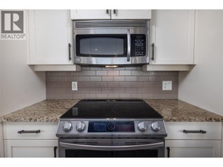 4244 Beach Avenue. Peachland, British Columbia