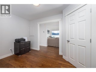 4244 Beach Avenue. Peachland, British Columbia