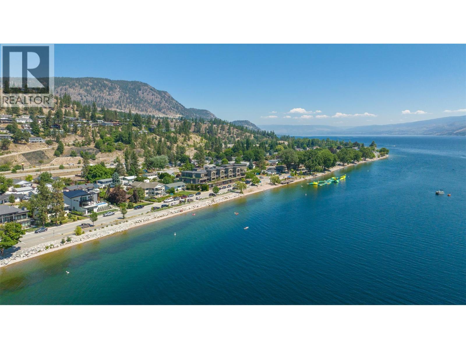 4244 Beach Avenue. Peachland, British Columbia