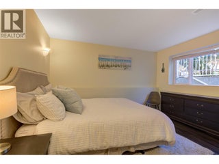 4244 Beach Avenue. Peachland, British Columbia