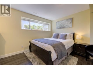 4244 Beach Avenue. Peachland, British Columbia