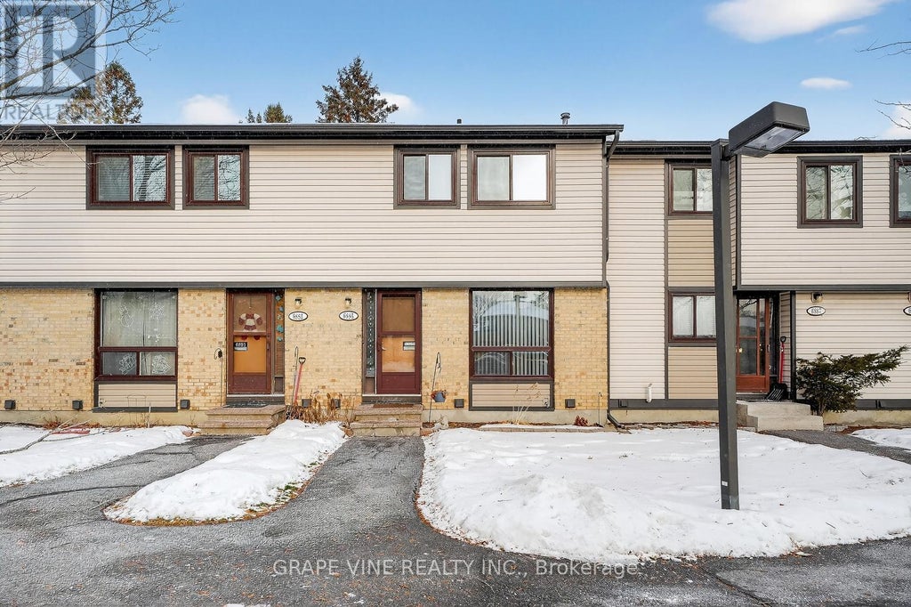 6885 Bilberry Drive, Ottawa