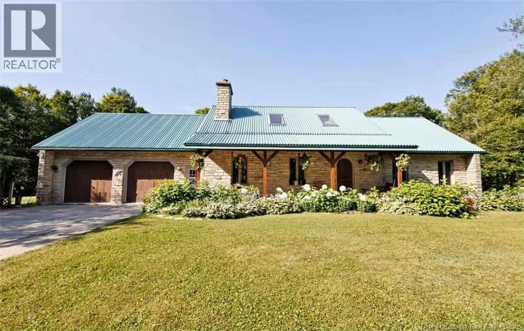 212 Saint-andre Road, Saint-andré