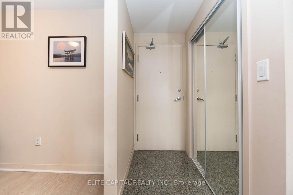 1008 - 10 Navy Wharf Court, Toronto (waterfront Communities)