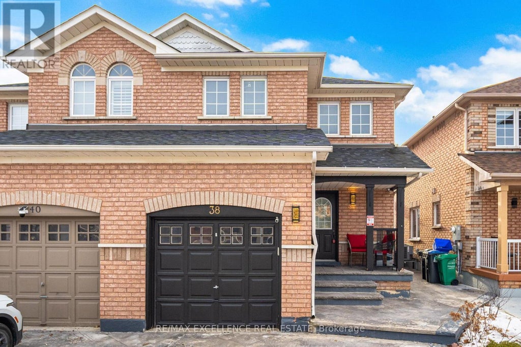 38 Coppermill Drive, Brampton (northwest Sandalwood Parkway)