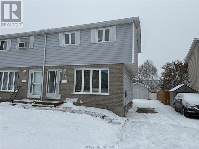 872 Cambrian Heights Drive, Sudbury