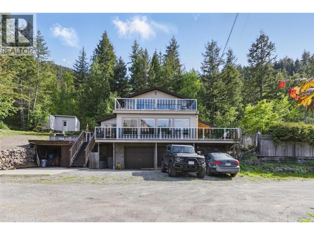 2250 Paul Lake Road, Kamloops