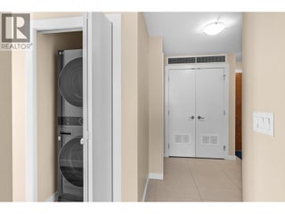 1075 Sunset Drive Unit# 2103. Kelowna, British Columbia