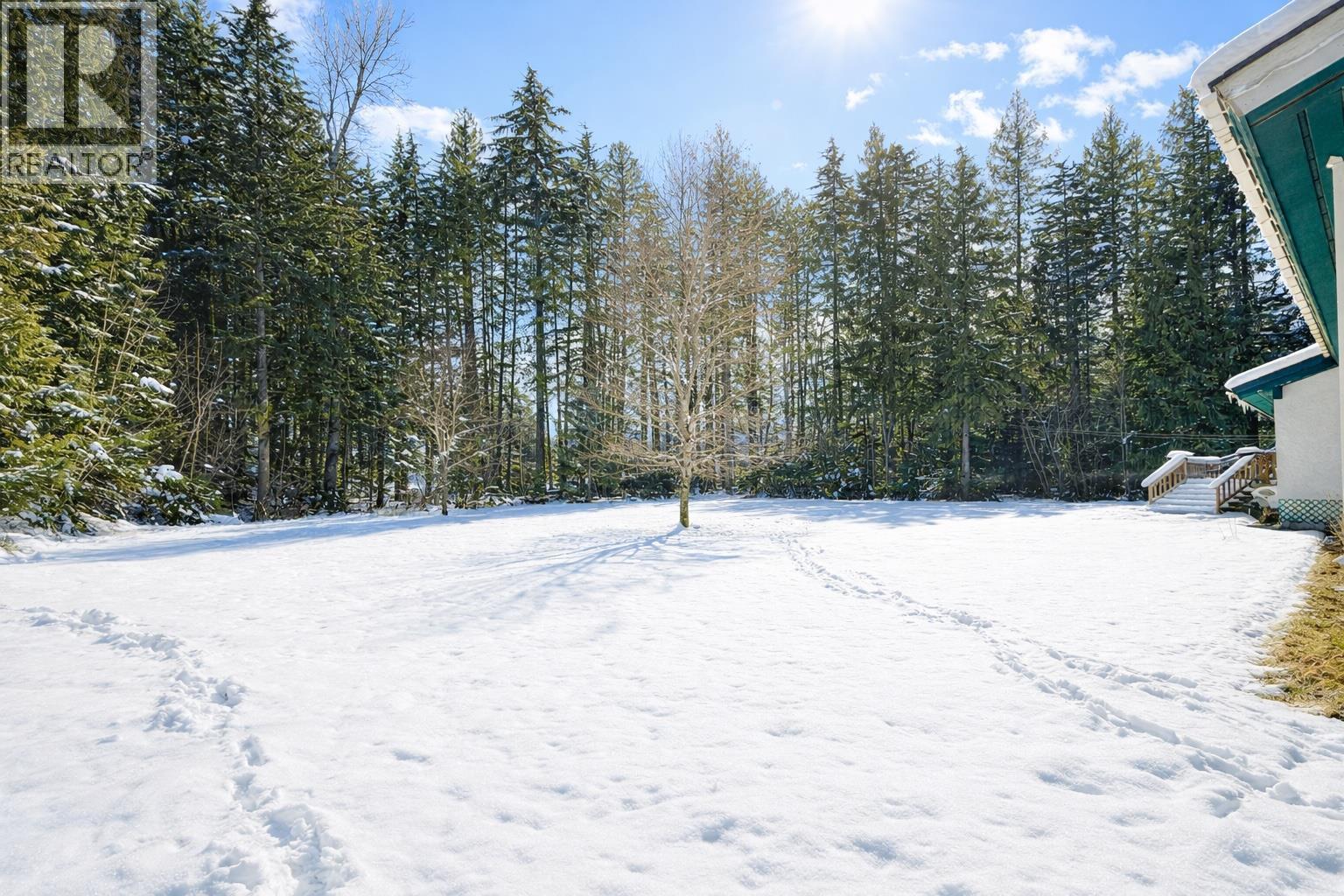 1557 Nichol Road. Revelstoke, British Columbia