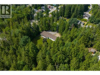 1557 Nichol Road. Revelstoke, British Columbia
