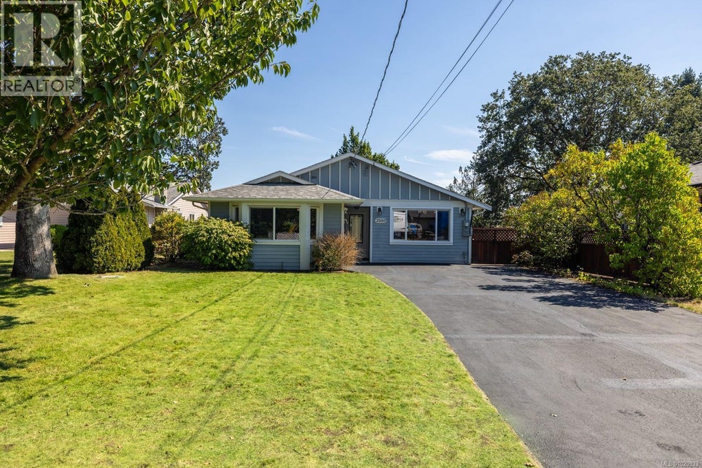 2889 Maurice Lane, Langford