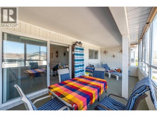 195 Warren Avenue W Unit# 406. Penticton, British Columbia