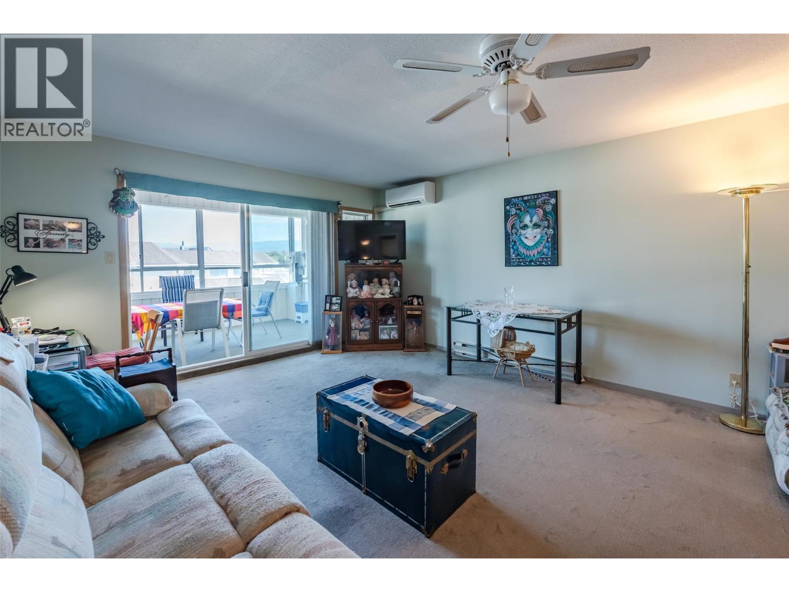195 Warren Avenue W Unit# 406. Penticton, British Columbia