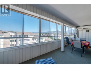 195 Warren Avenue W Unit# 406. Penticton, British Columbia