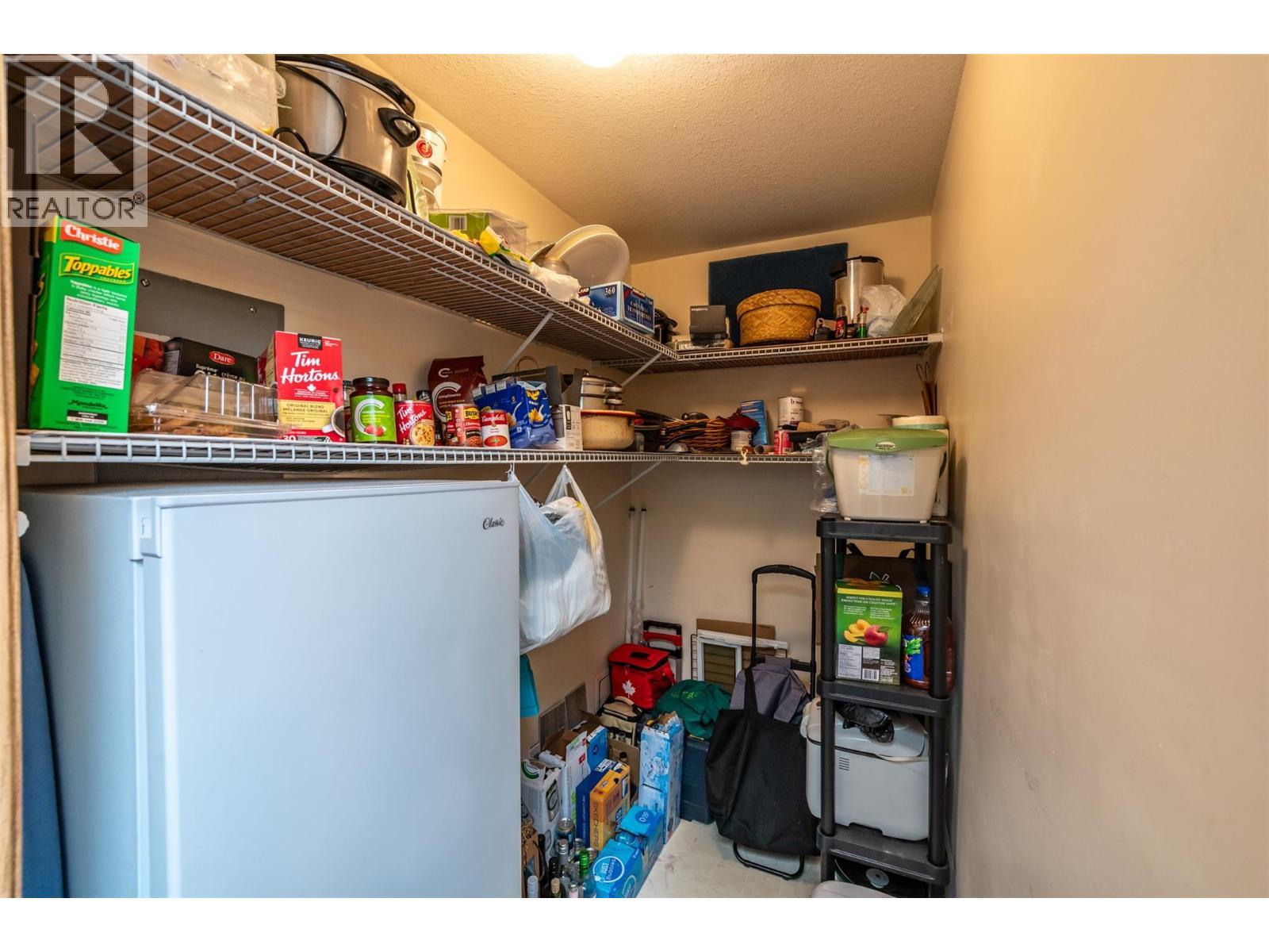 195 Warren Avenue W Unit# 406. Penticton, British Columbia