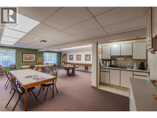 195 Warren Avenue W Unit# 406. Penticton, British Columbia