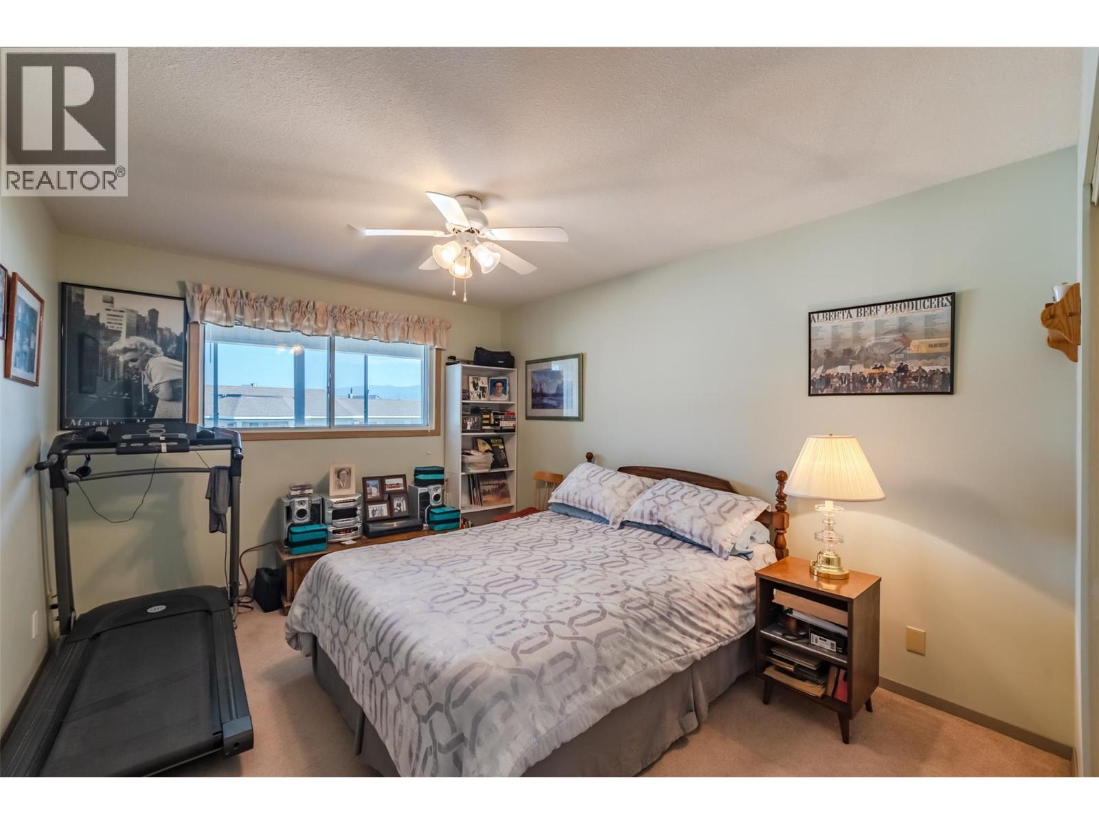 195 Warren Avenue W Unit# 406. Penticton, British Columbia