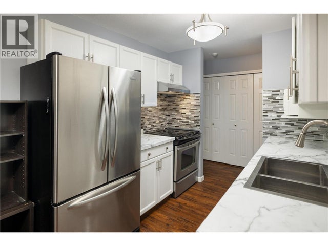 3155 De Montreuil Court Unit# 404, Kelowna