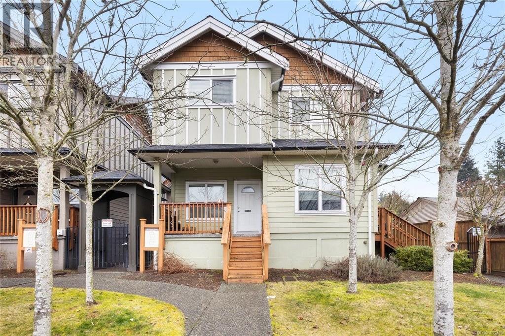 102 582 Rosehill Street, Nanaimo