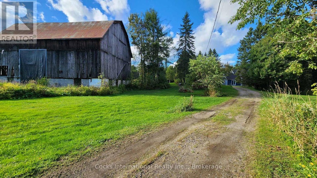 96 Pickerel & Jack Lake Road, Armour