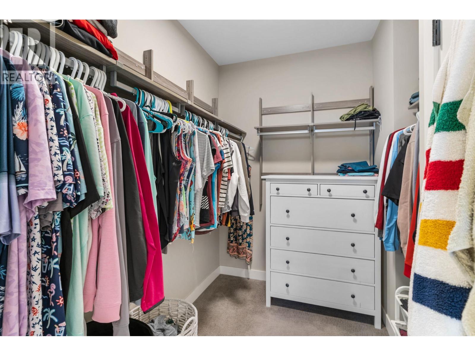 3220 Hilltown Drive Unit# 7. Kelowna, British Columbia