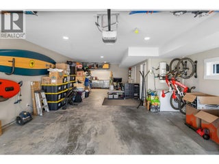 3220 Hilltown Drive Unit# 7. Kelowna, British Columbia