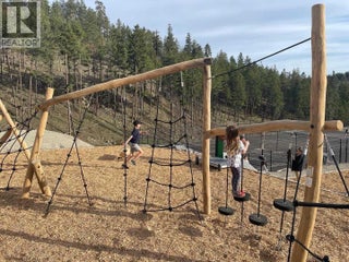 3220 Hilltown Drive Unit# 7. Kelowna, British Columbia