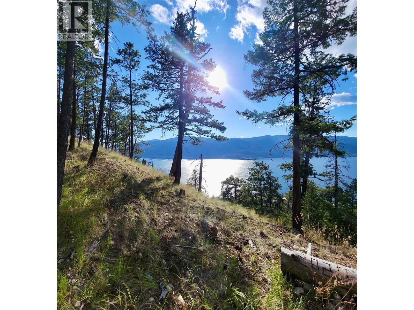 3220 Hilltown Drive Unit# 7. Kelowna, British Columbia