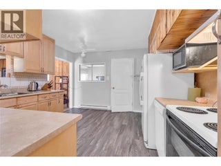 365 Clifton Road. Kelowna, British Columbia