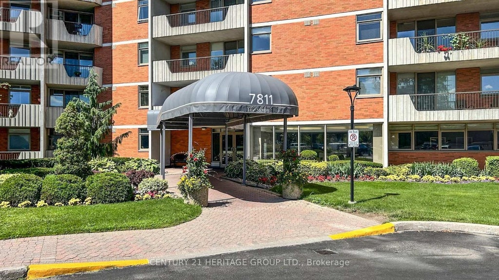 Ph7 - 7811 Yonge Street, Markham (thornhill)