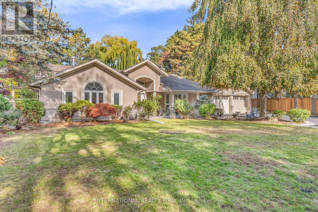 1049 Indian Road Road, Mississauga (lorne Park)