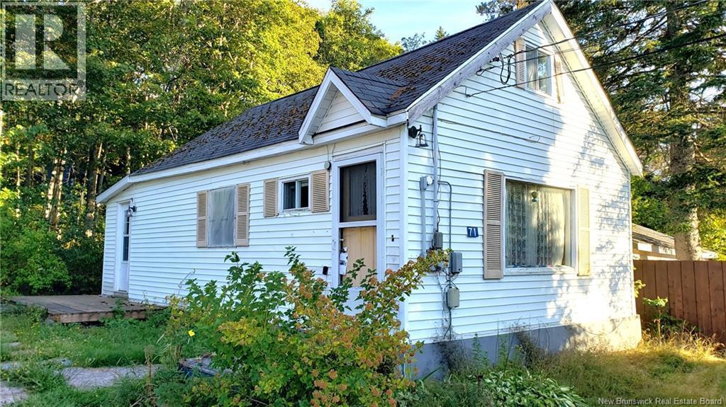 71 Squire Street, Sackville