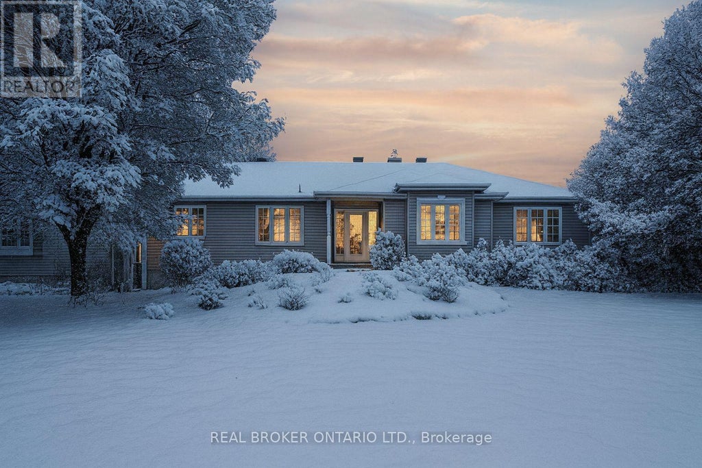 3374 Greenland Road, Ottawa