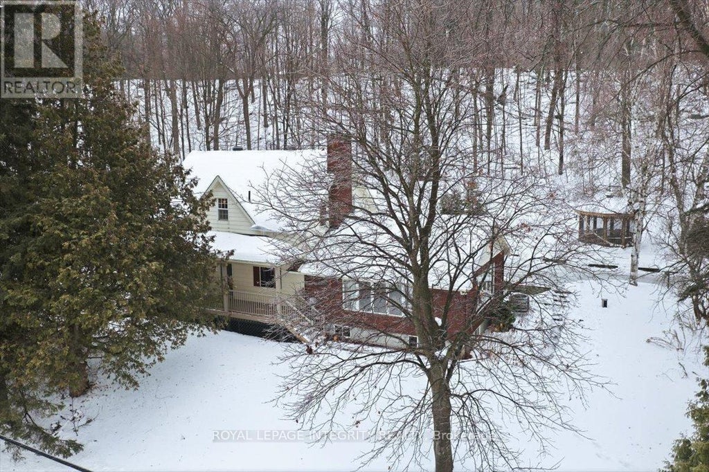 1814 Old Montreal Road, Ottawa