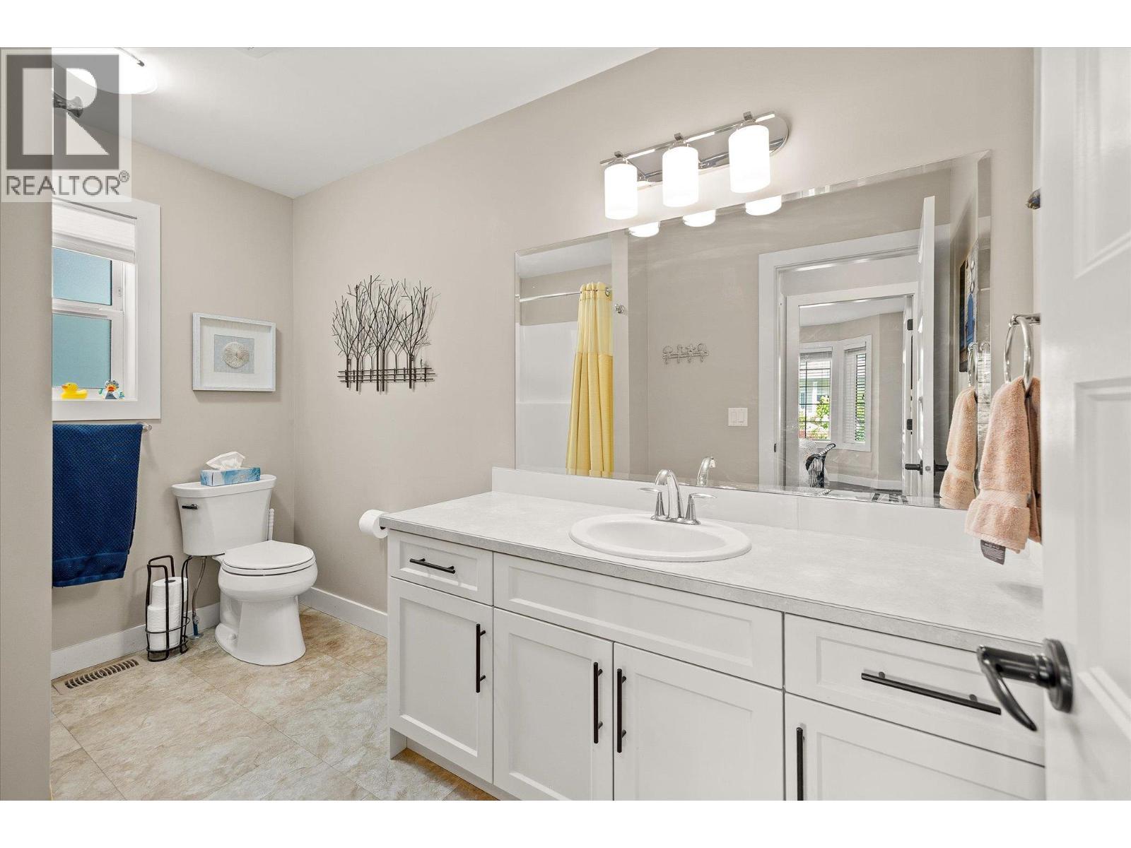 3357 Kingfisher Road. Westbank, British Columbia