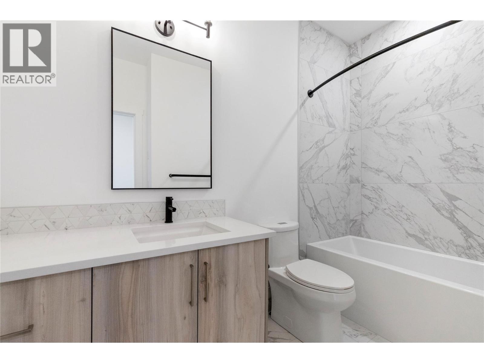 2735 Shannon Lake Road Unit# 210. West Kelowna, British Columbia