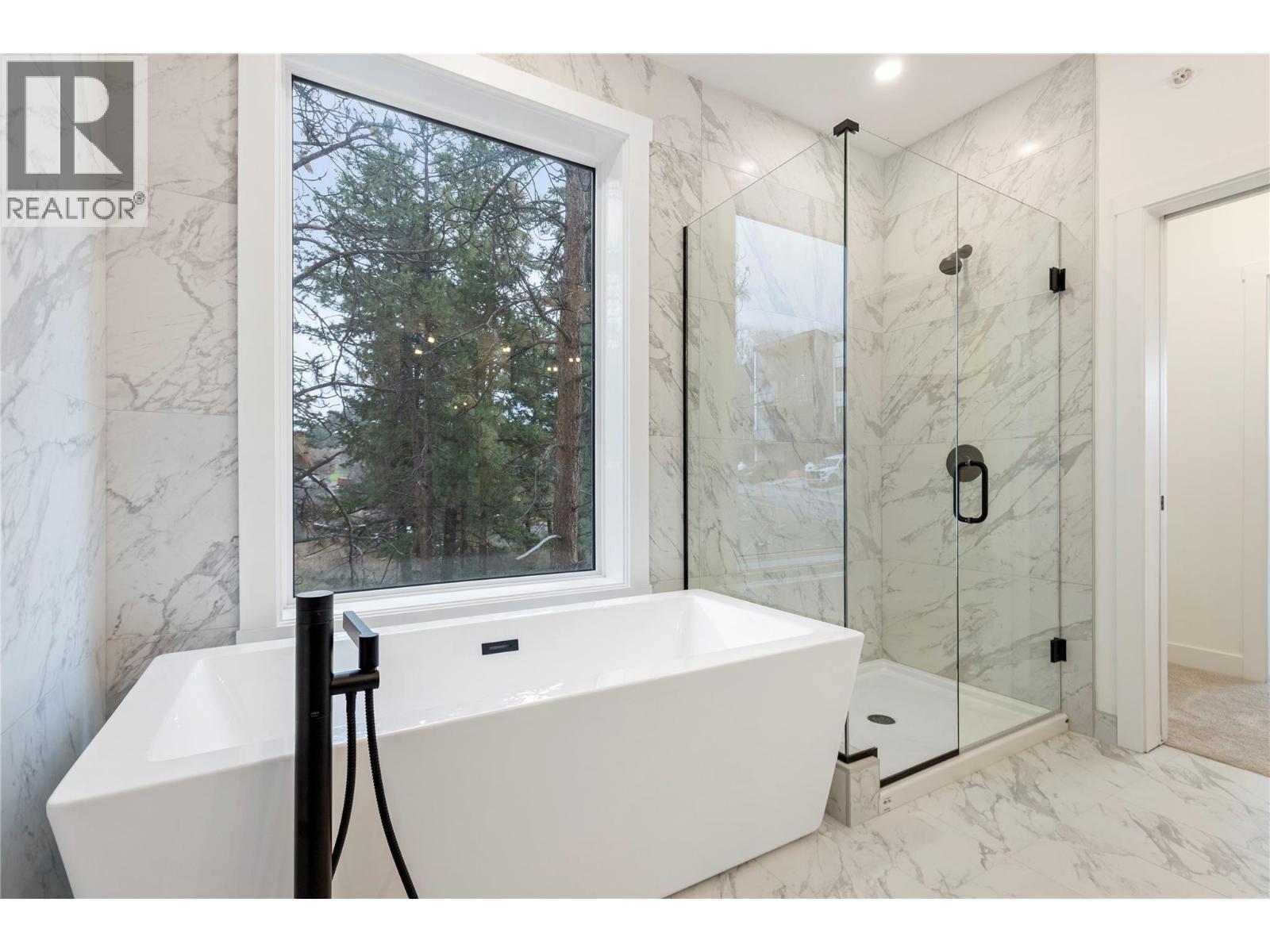 2735 Shannon Lake Road Unit# 210. West Kelowna, British Columbia