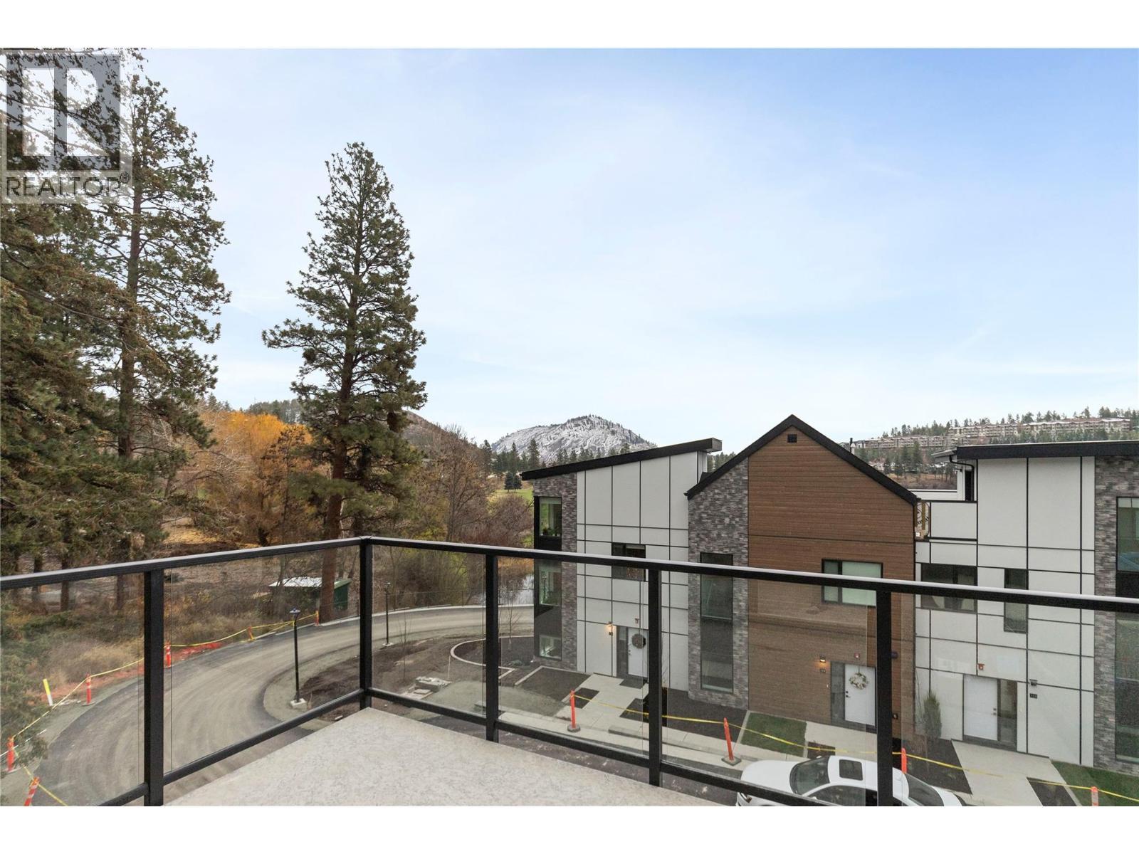 2735 Shannon Lake Road Unit# 210. West Kelowna, British Columbia