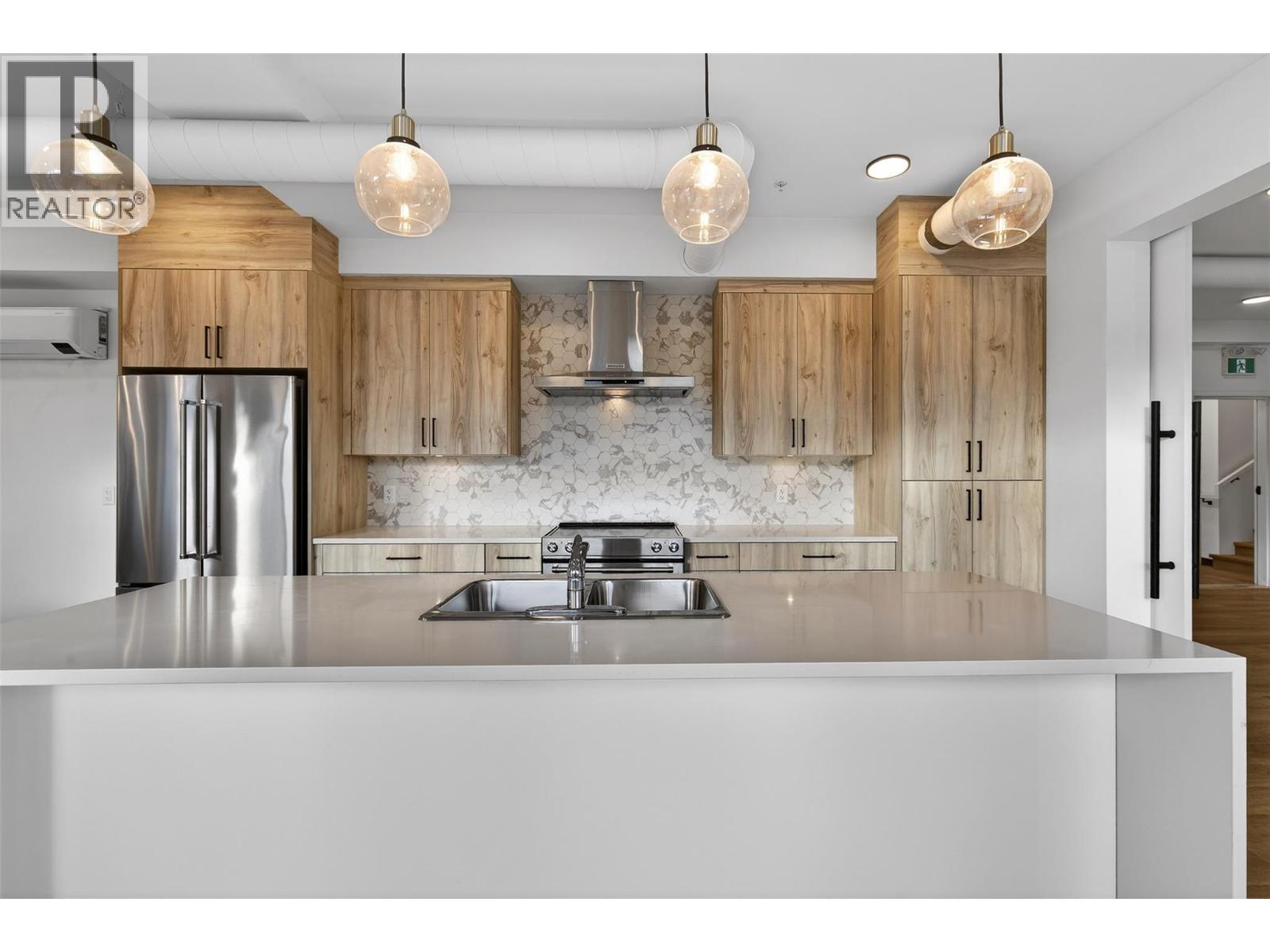 2735 Shannon Lake Road Unit# 210. West Kelowna, British Columbia