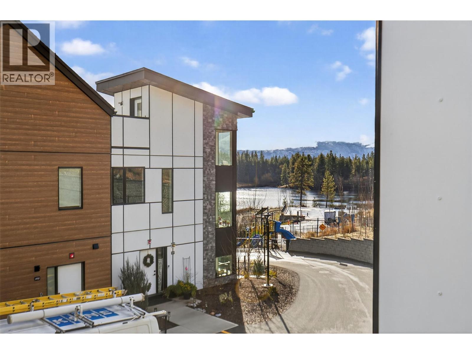 2735 Shannon Lake Road Unit# 210. West Kelowna, British Columbia