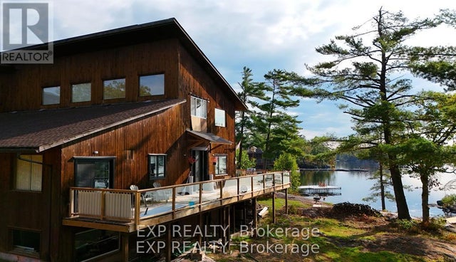 65 Fire Route 21, Trent Lakes