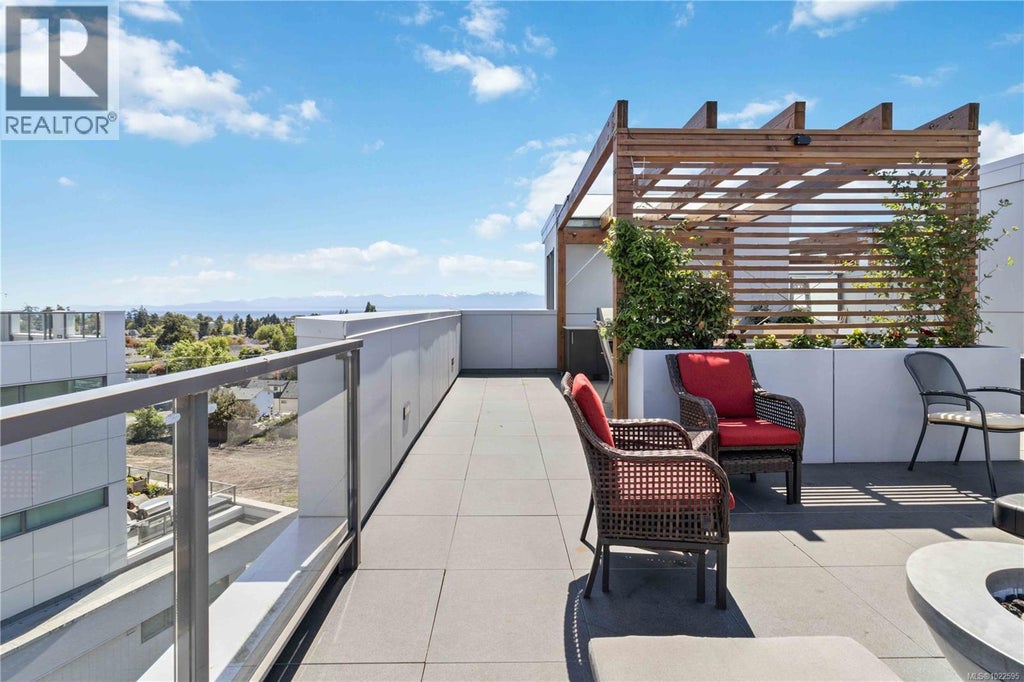 601 501 Park Place, Esquimalt