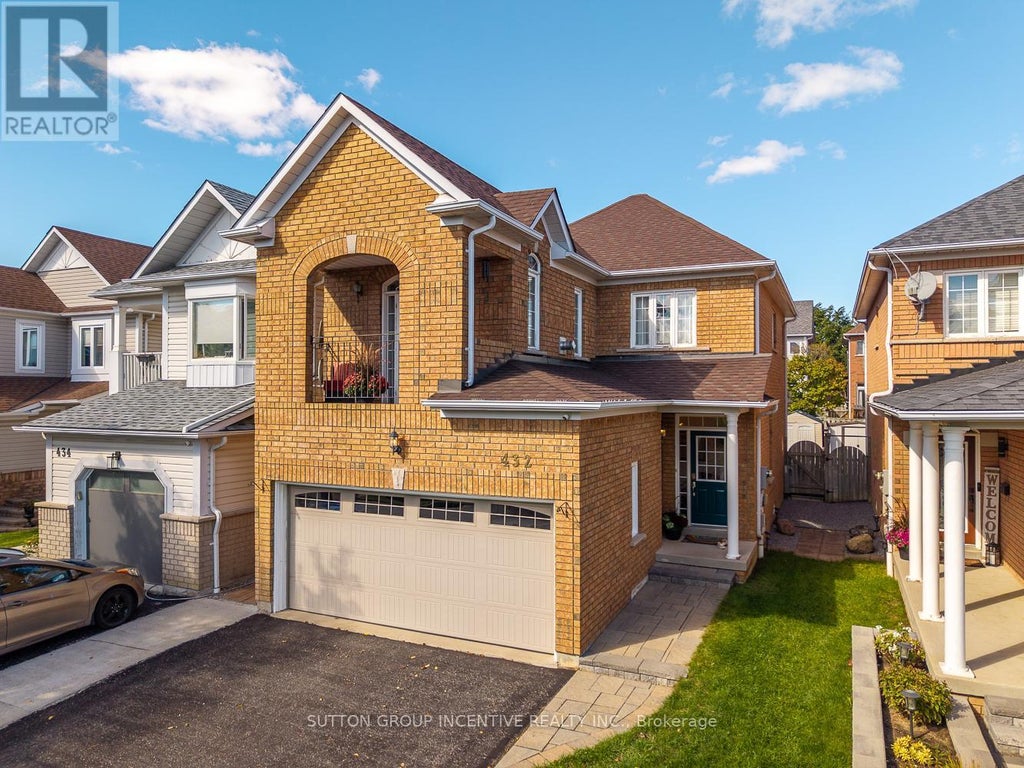 432 Woodsmere Crescent, Pickering (amberlea)