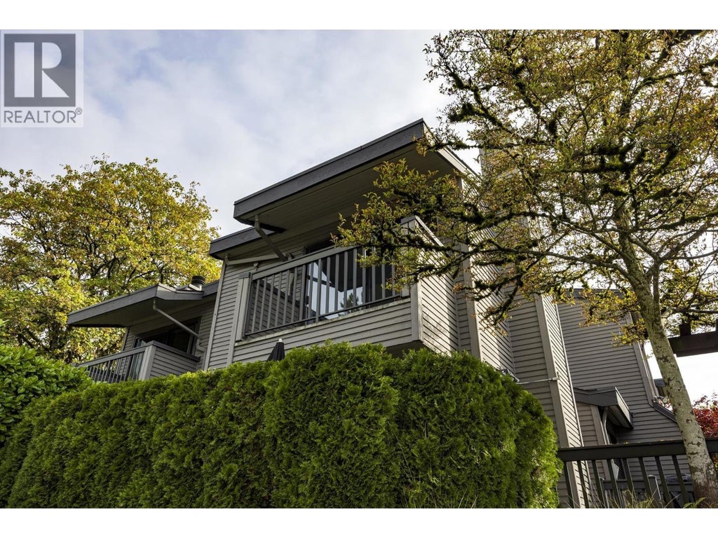 3132 Lonsdale Avenue, North Vancouver