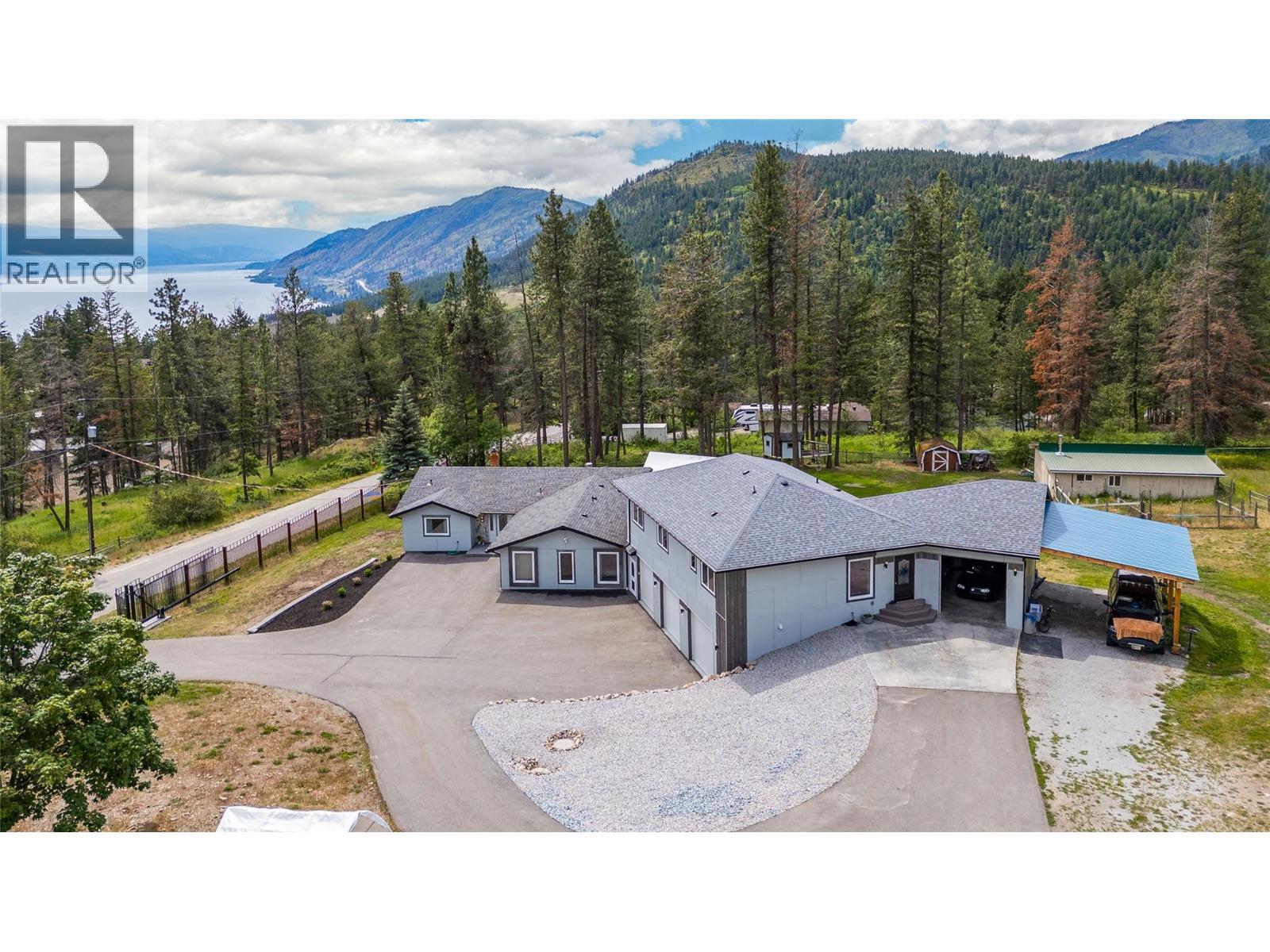 5308 Law Street. Peachland, British Columbia