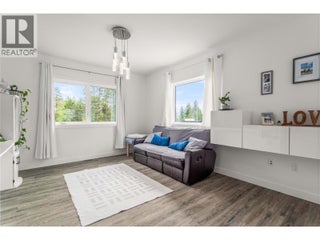 5308 Law Street. Peachland, British Columbia