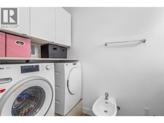 5308 Law Street. Peachland, British Columbia