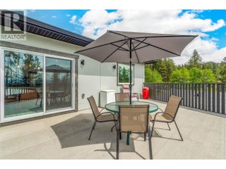 5308 Law Street. Peachland, British Columbia